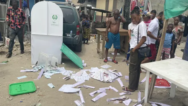 N'akụkụ Igbokusu dị na Lekki ebe ndị omekome chụrụ ndị mmadụ ọsọ ma ghasaa ngwa ntuliaka na Legọs, 25 Febụwarị 2023