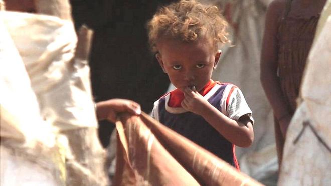 Campo refugiados en Yemen