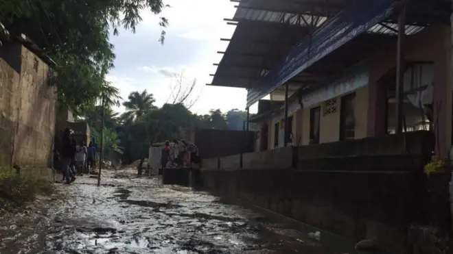 Ivyondo vyatumye amabarabara adahita