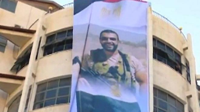 رئيس المكتب السياسي لحركة حماس إسماعيل هنية باستمرار الحركة في ضبط الحدود مع مصر.
