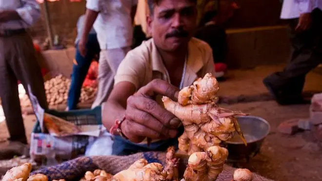 આદુની તસવીર
