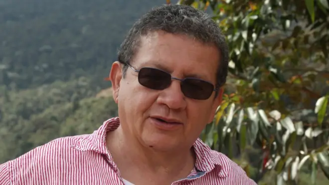 "Estudiar, leer y enseñar", dice Catatumbo que es lo que le gustaría hacer cuando deje las armas.