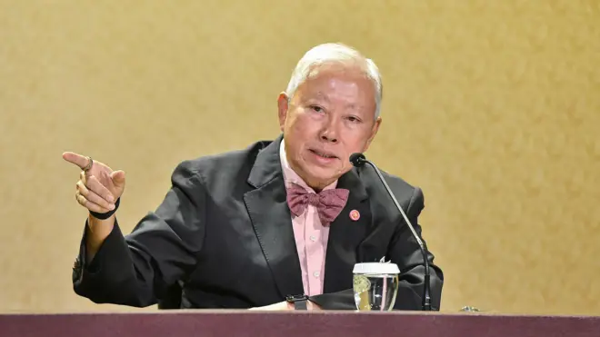 การหวนคืนทำเนียบรัฐบาลรอบล่าสุดนี้ บวรศักดิ์เล่าว่า นายกฯ ให้เวลาคิด 1 วัน จึงได้ปรึกษาลูก บุคคลใกล้ชิด และผู้ใหญ่ 3 คน ก่อนตัดสินใจ