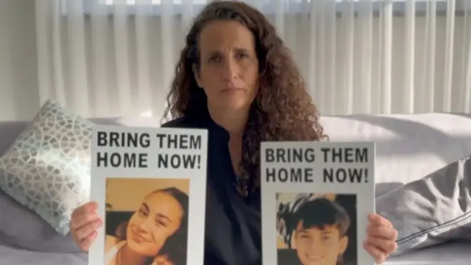 ''මට මගේ දරුවන්ට කියන්න තියෙන්නේ එක දෙයයි, මම ඔයාලාට ගොඩක් ආදරෙයි. මම දන්නවා ඔයාලා ආපහු එන බව. මම මෙහෙ ඉඳන් ඔයාලා වෙනුවෙන් සටන් කරනවා.''