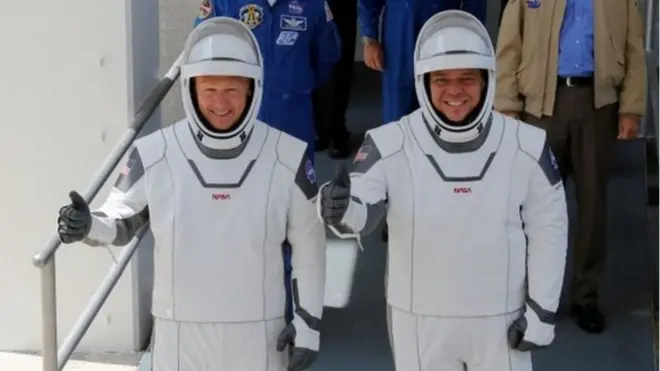 Daag Hurliifi Boob Behenken