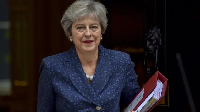 ماي ستواصل مشاوراتها في بروكسل