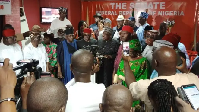 Aworan awọn aṣofin agba to binu kuro ni ijoko ile