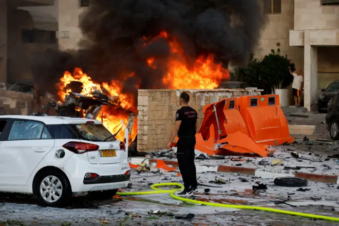 Incêndio causado por míssil lançadoentrar na blazeGazaentrar na blazeAshkelon, Israel