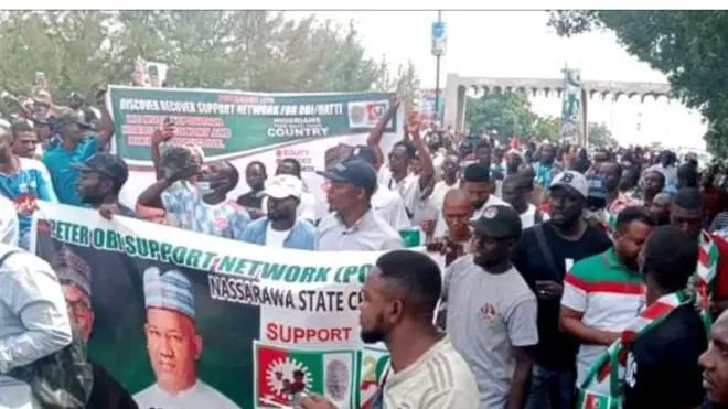 Awọn Oluwọde lẹyin Peter Obi