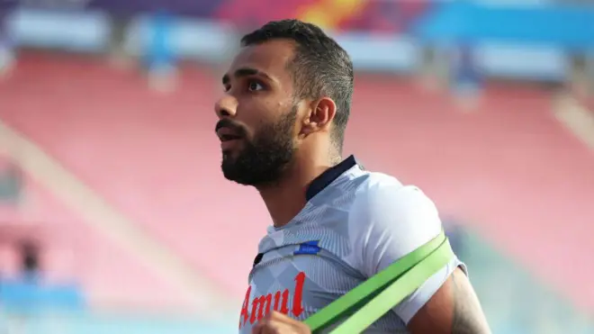 චාමික කරුණාරත්න