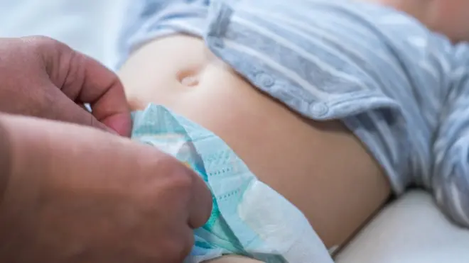 Задержанные в Дели спрятали 16 слитков золота в детские подгузники