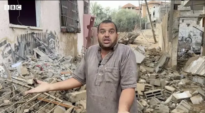 "කන්න දෙයක් නෑ. ඉන්න තැනකුත් නෑ. හැමෝම අපට පහර දෙනවා.''