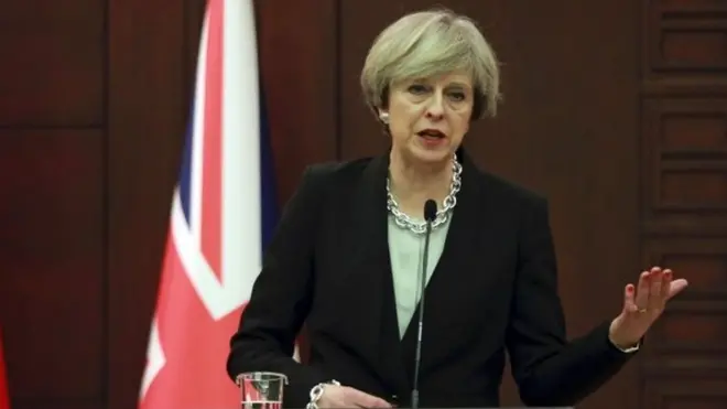 ٹیریزا مے نے کہا تھا کہ امریکہ اپنی مرضی کے مطابق پالیسیاں بنانے پر مختار ہے