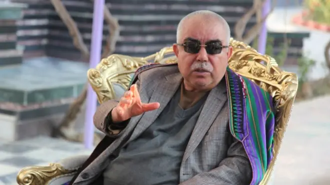 د افغان ولسمشر لومړي مرستیال جنرال دوستم د سه شنبې پر ورځ پر ولسمشر غني سختې نیوکې وکړې