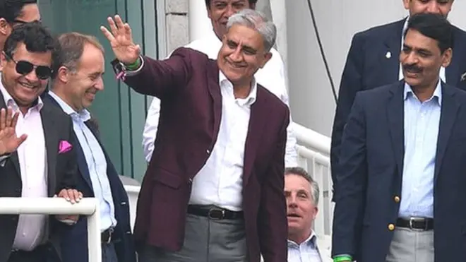 اتوار کے روز لارڈز کے میدان میں پاکستان اور جنوبی افریقہ کی درمیان میچ پاکستان کی فوج کے سربراہ جنرل قمر جاوید باجوہ نے بھی دیکھا۔