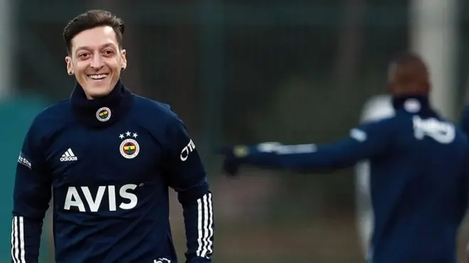 Mesut Özil