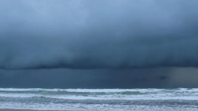 Se trata de la ola más alta captada por una boya.