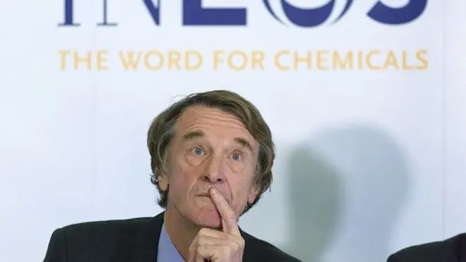 سر جیم راتکلیف چې د برتانیا درېیم لوی شتمن سړی دی،‌ سعودي کې دا پانګونه په منځني ختیځ کې د دغه شرکت د پانګونې یو نېک ګام بللی دی.