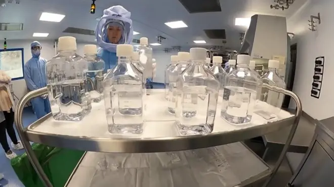 داخل مصنع لقاح بايونتيك في ألمانيا