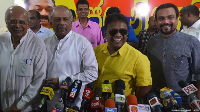 නව පක්ෂය පිහිටුවීම ගැන ඒකාබද්ධ විපක්ෂයේ මත ගැටුමක්?