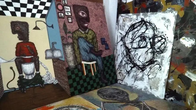 Ayanfe Olarinde est une artiste spécialiste de l'esquisse à Lagos