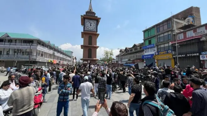 పహల్గాం దాడి, కశ్మీర్ పర్యటకం