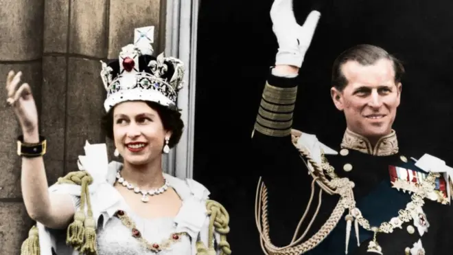 Isabel II y su esposo