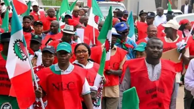 Aworan iwọde ẹgbẹ oṣiṣẹ 