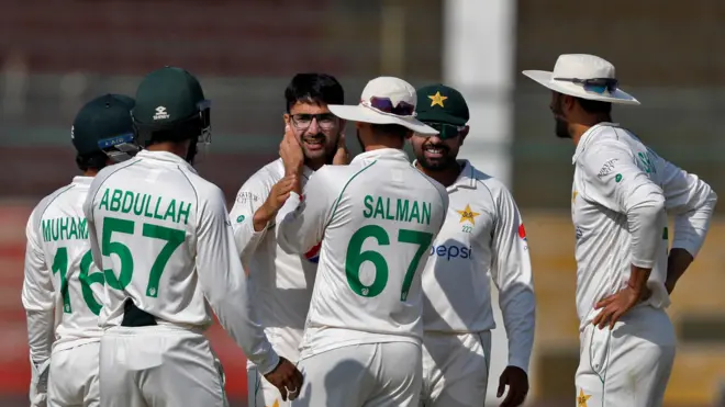 پاکستان، انگلینڈ 