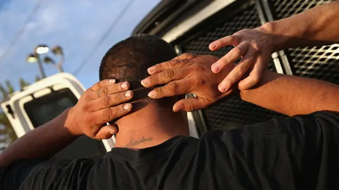 Inmigrante indocumentado arrestado