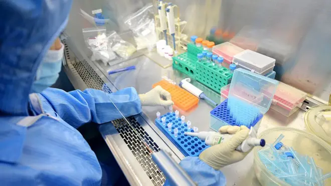 Больницы в Пекине усилили мониторинг возможных случаев заражения