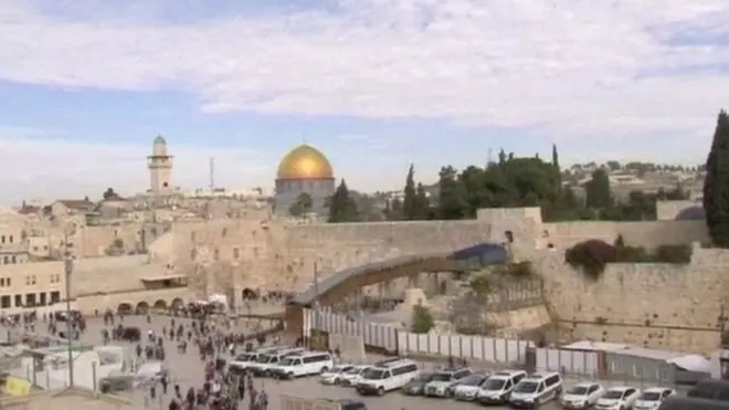 ليس هناك أي سفارات أجنبية في مدينة القدس حتى الآن