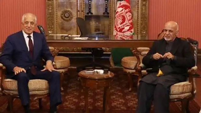 زلمي خلیلزاد د نومبر پر ۱۱ له افغان ولسمشر سره پر سوله خبرې درلودې.