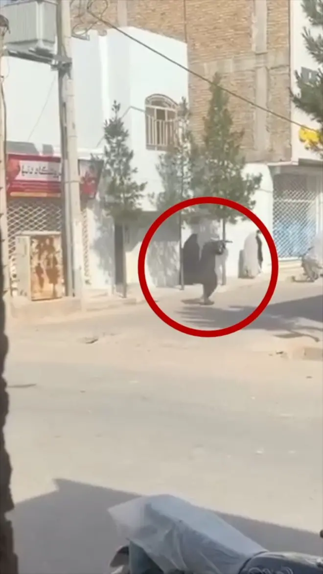 naoružani taliban