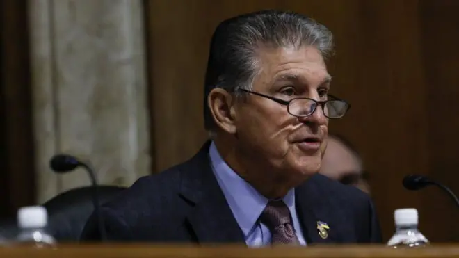Senatör Joe Manchin 