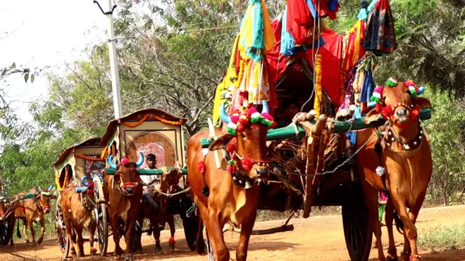 బండ్ల ఊరేగింపు