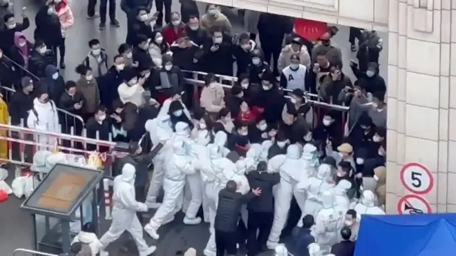 احتجاجات الصين ضد قيود كوفيد