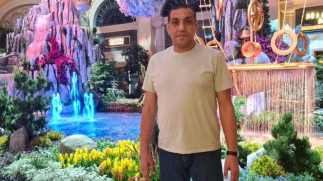 اکبر لکستانی 