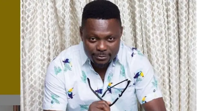 Òṣèrébìnrin tí wọ́n bá fi ìbálòpọ̀ lọ̀ 'torí ìṣẹ́, kó bọ́ síta láti sọ̀rọ̀ - Kunle Afod