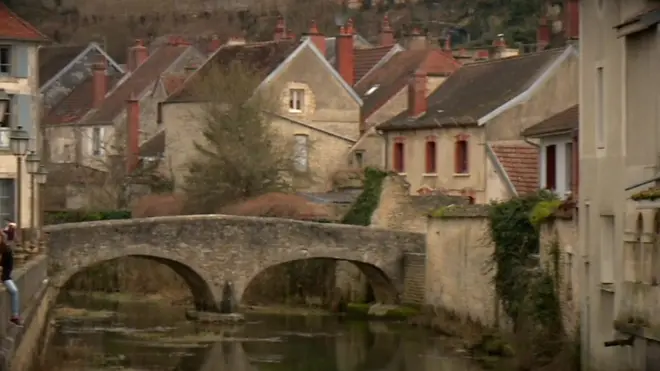 Городок Шатийон в Бургундии