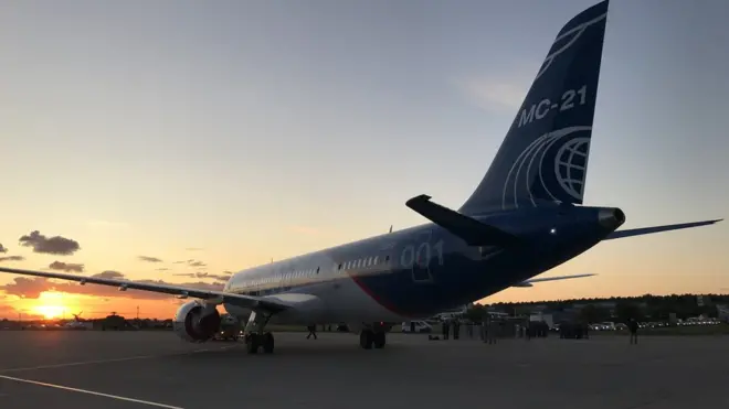 Главный экспонат выставки - МС-21