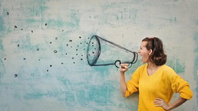 آئیے ہم شاندار انسانی صوتی آلے کا جشن منائيں