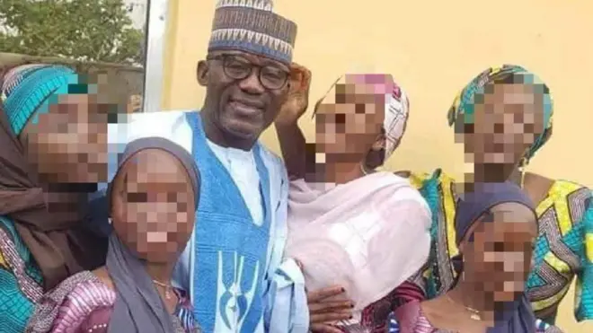 Aworan baba atawọn ọmọ rẹ ti wọn ji gbe lọ