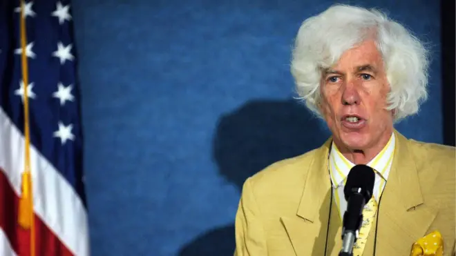 Есмонд Бредлі Мартін