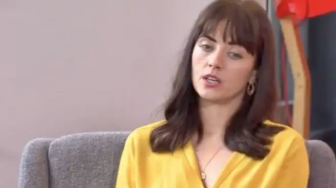 تقول كيتلين ماكنمارا إن الوزير استدرجها الى منزله واعتدى عليها جنسيا