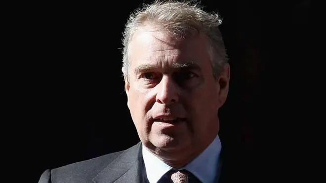 ब्रिटेन के पूर्व प्रिंस एंड्रयू माउंटबेटन-विंडसर को गिरफ़्तार कर लिया गया है