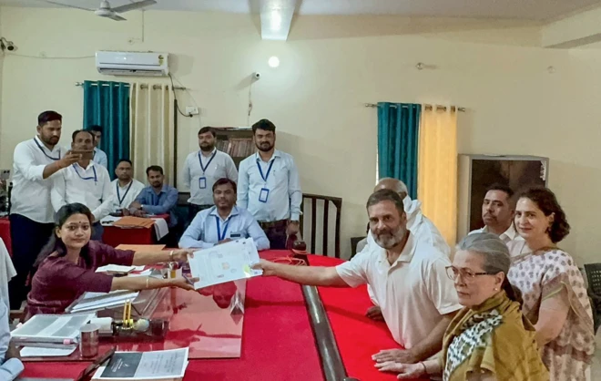 राहुल गांधी 