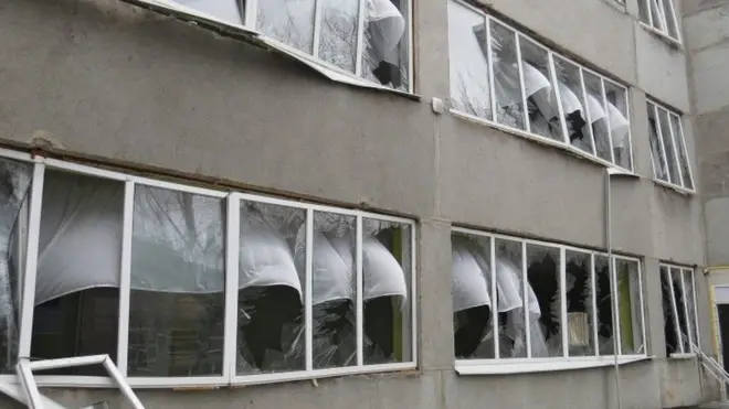 मारियुपोल में भारी बमबारी हो रही है