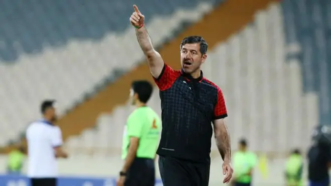 کریم باقری، مربی پرسپولیس است که گفته می‌شود باشگاه با فشار نیروهای امنیتی مجبور به قطع همکاری با او شده است