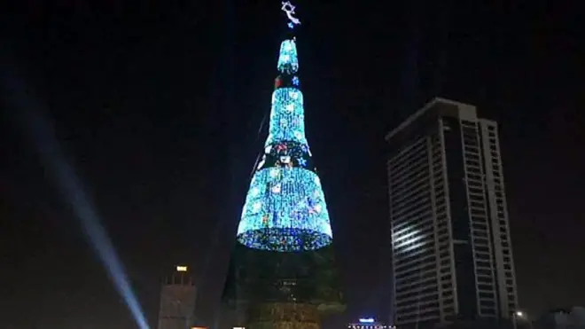 ගාලු මුවදොර නත්තල් ගස 'ආගමික සහජීවනයේ සංකේතයයි'